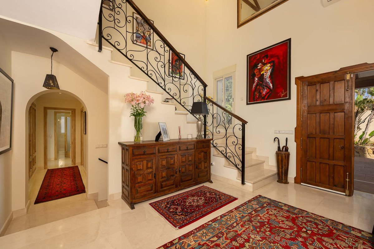 4 Bed Detached Villa in Mijas Golf