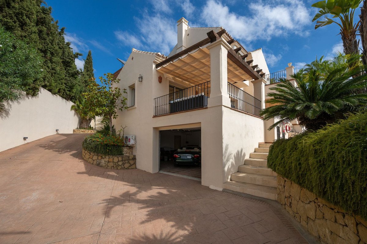 4 Bed Detached Villa in Mijas Golf