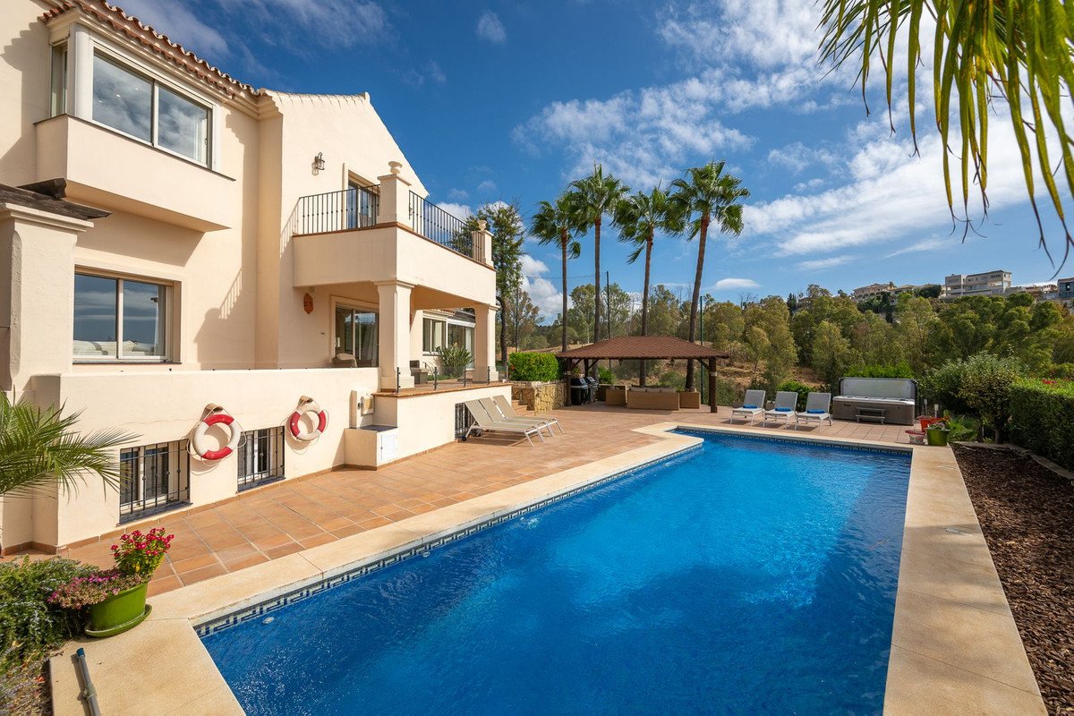 4 Bed Detached Villa in Mijas Golf