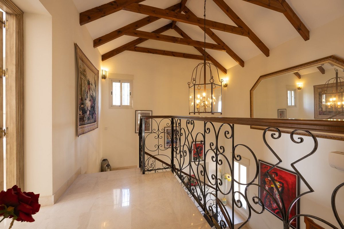 4 Bed Detached Villa in Mijas Golf