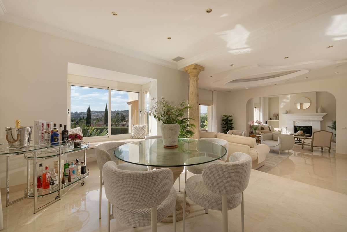 4 Bed Detached Villa in Mijas Golf