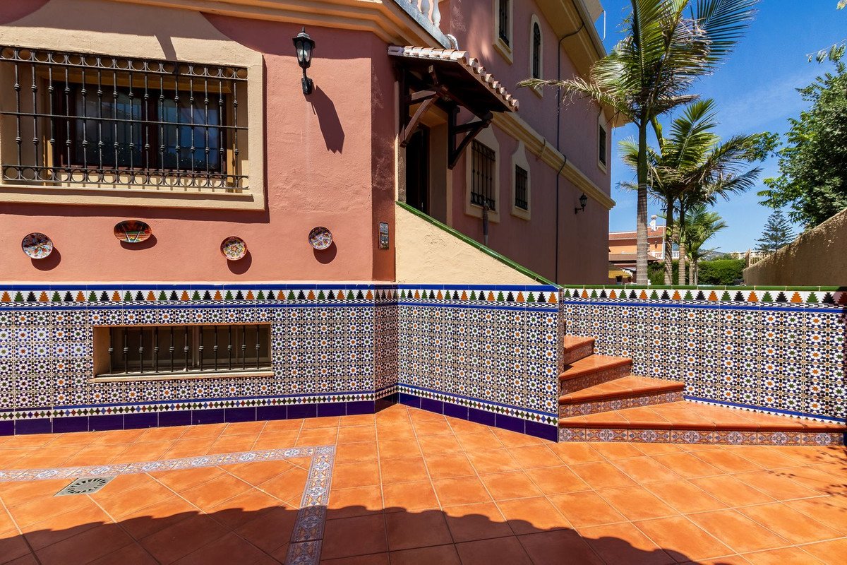 4 Bed Detached Villa in Torremolinos