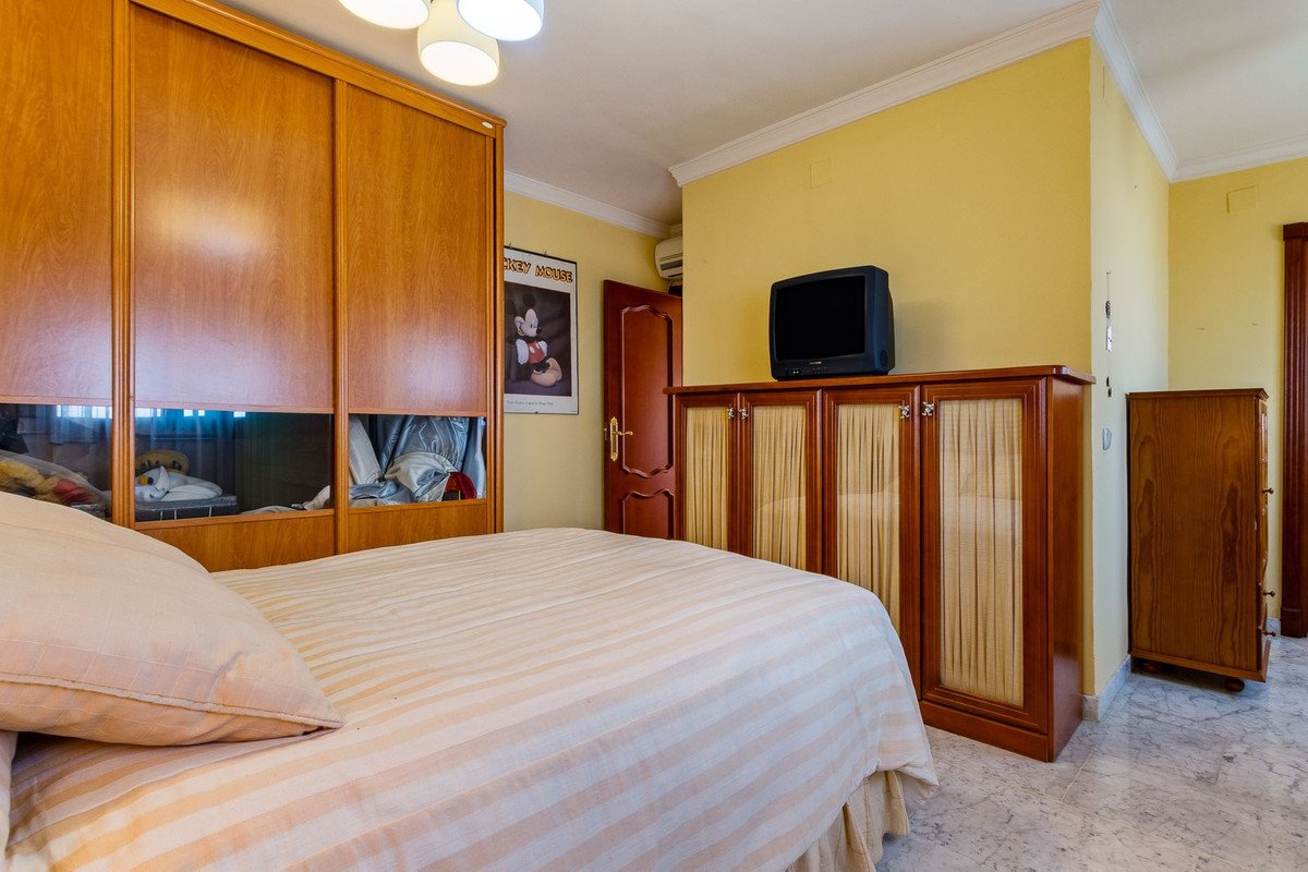 4 Bed Detached Villa in Torremolinos