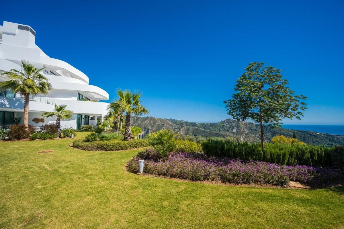 3 Bed Ground Floor Apartment in Las Brisas