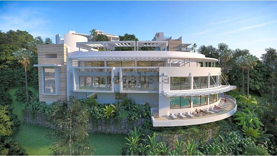 3 Bed Ground Floor Apartment in Las Brisas