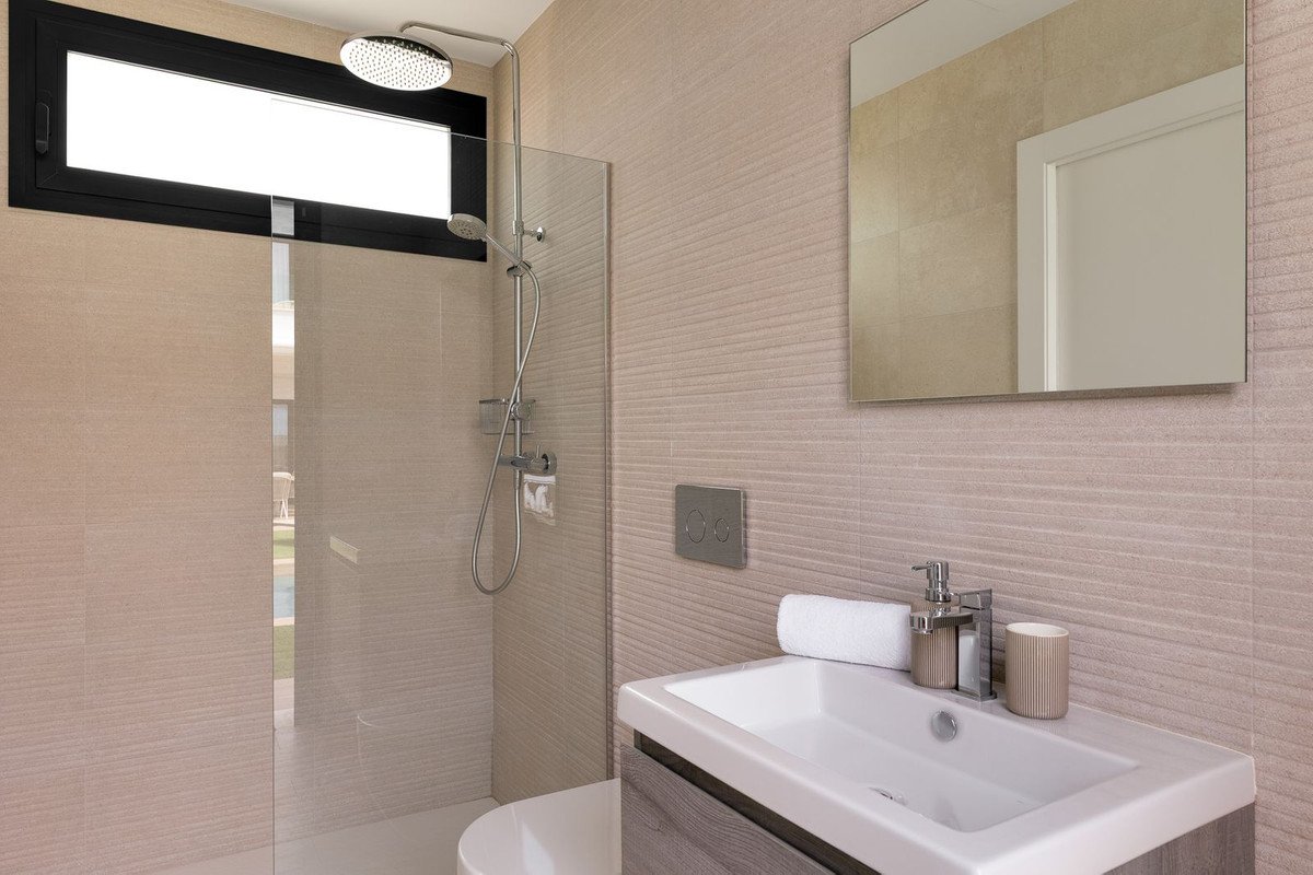 4 Bed Detached Villa in Finestrat