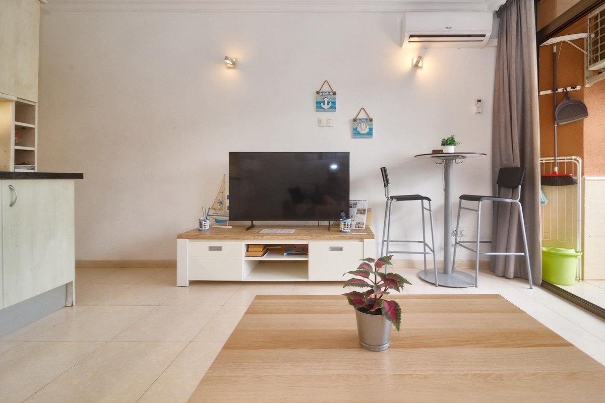1 Bed Middle Floor Apartment in Fuengirola