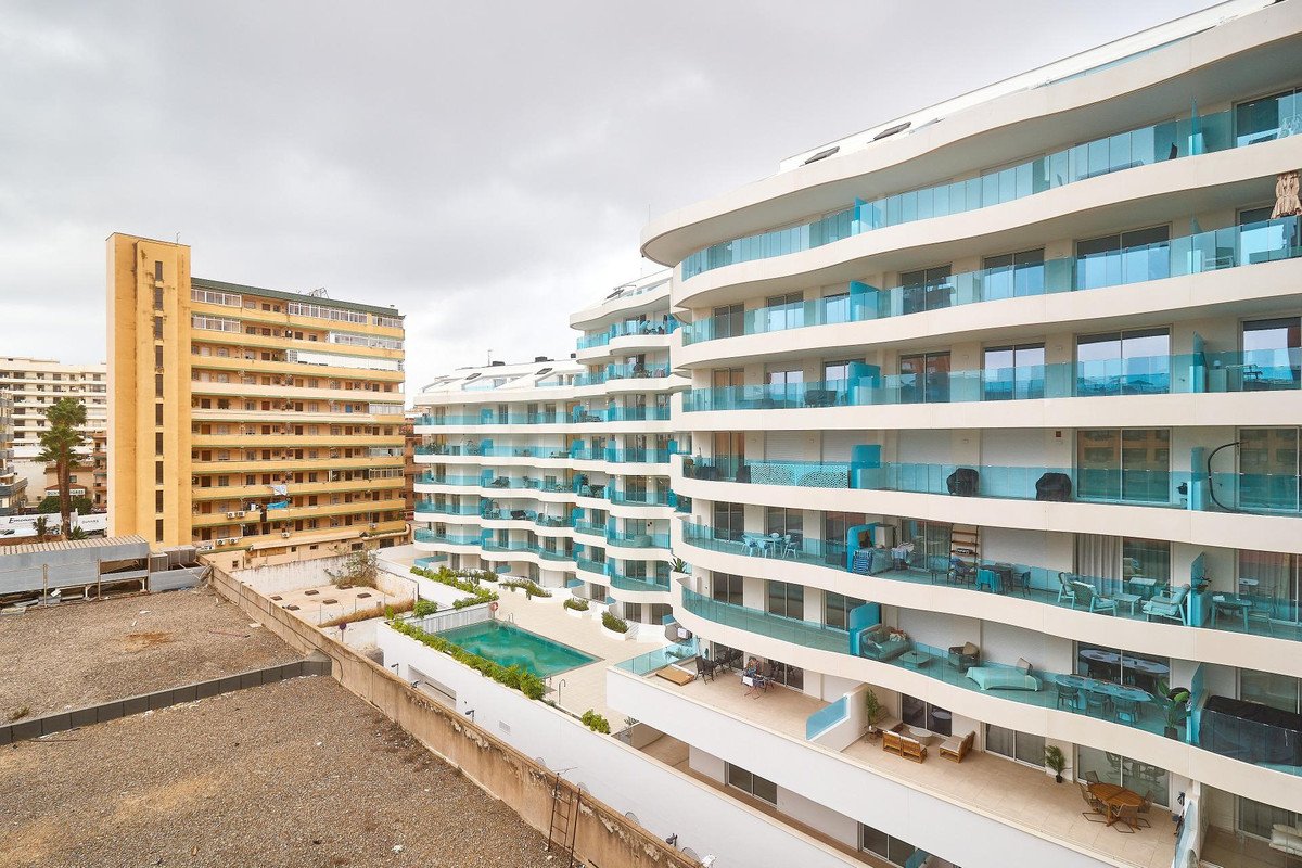1 Bed Middle Floor Apartment in Fuengirola
