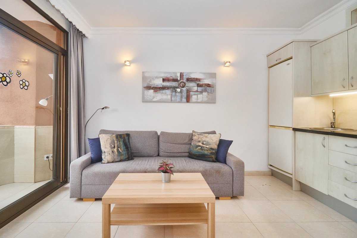 1 Bed Middle Floor Apartment in Fuengirola