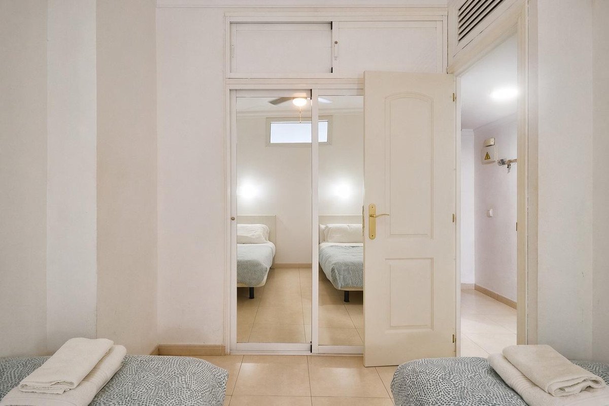 1 Bed Middle Floor Apartment in Fuengirola