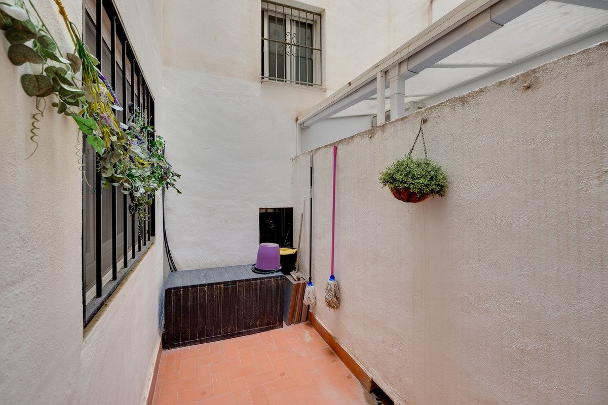 3 Bed Middle Floor Apartment in Torrevieja