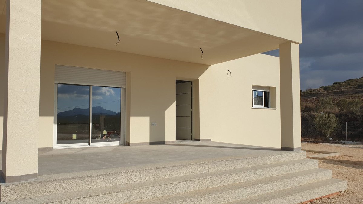 3 Bed Detached Villa in Pinoso