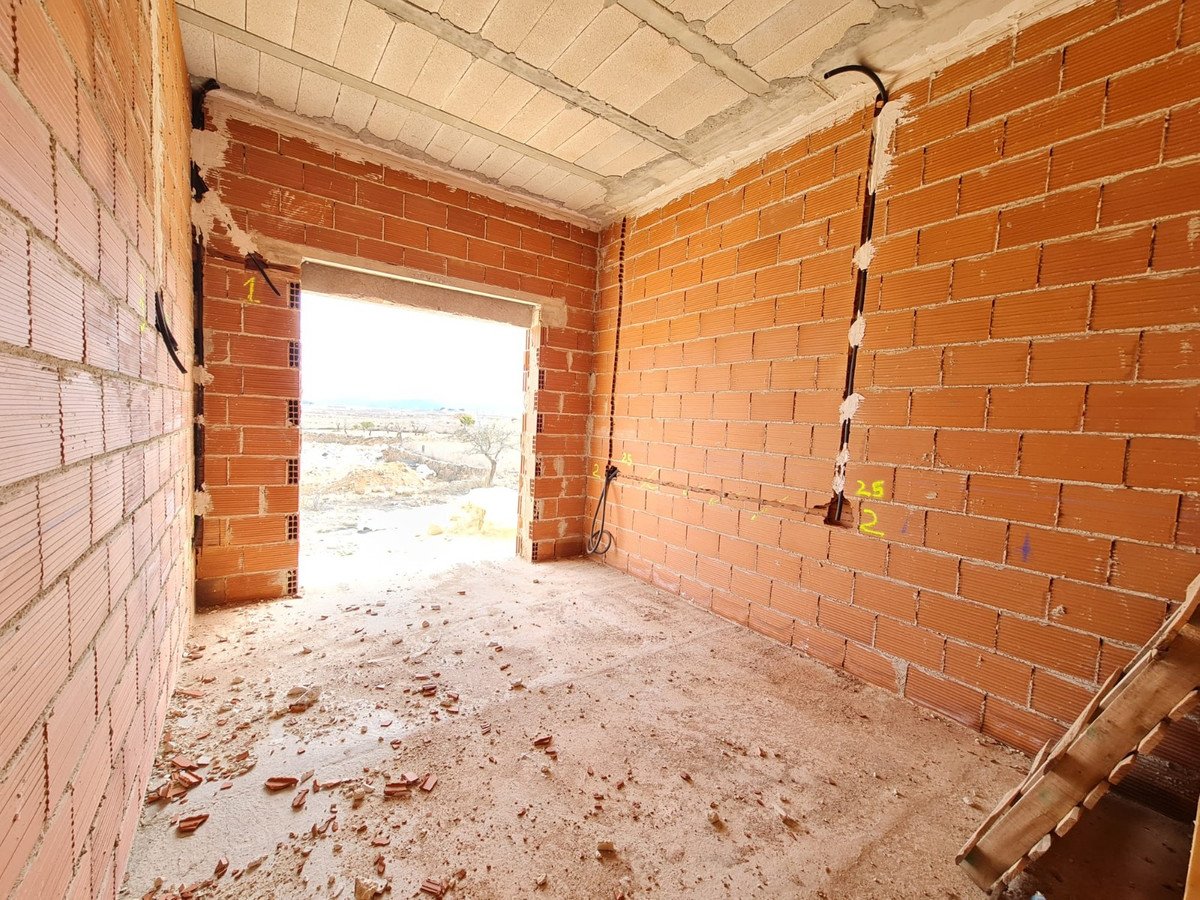 3 Bed Detached Villa in Pinoso