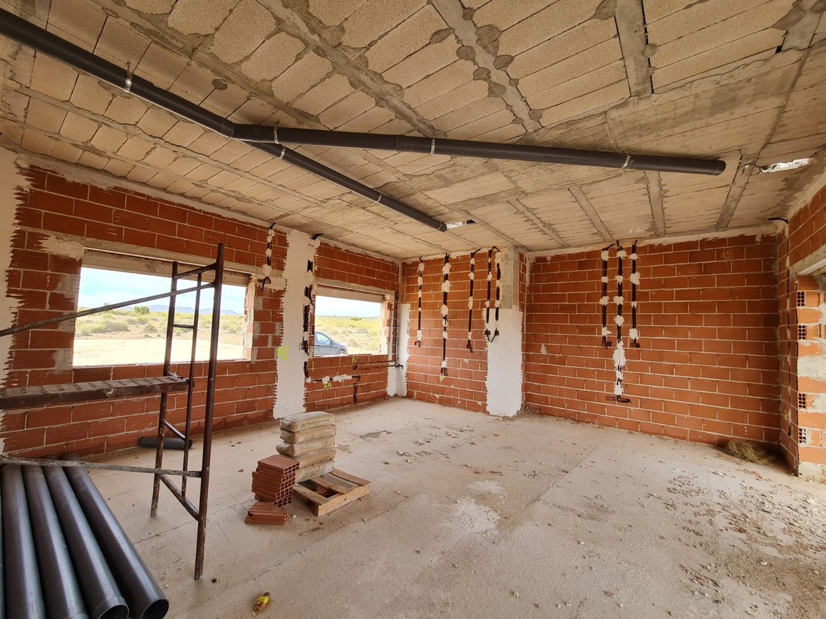 3 Bed Detached Villa in Pinoso