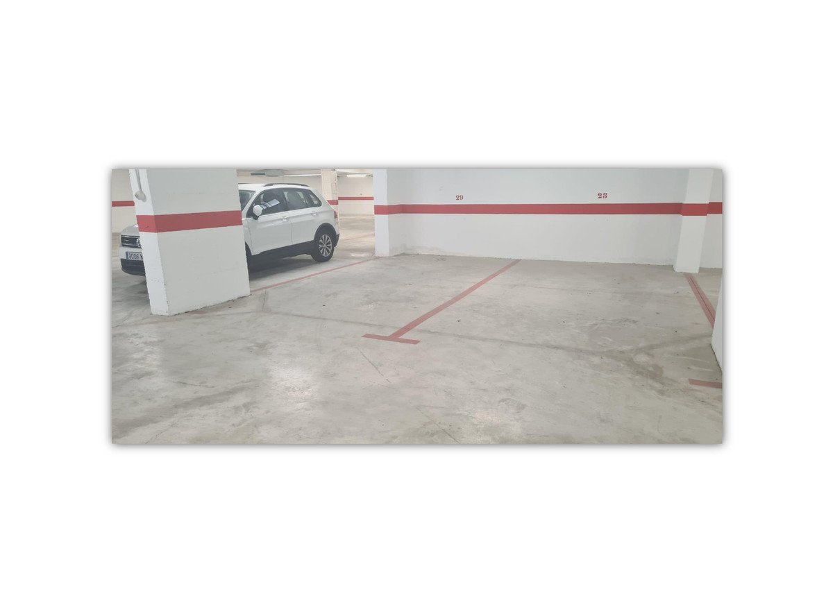 1 Bed Middle Floor Apartment in Fuengirola