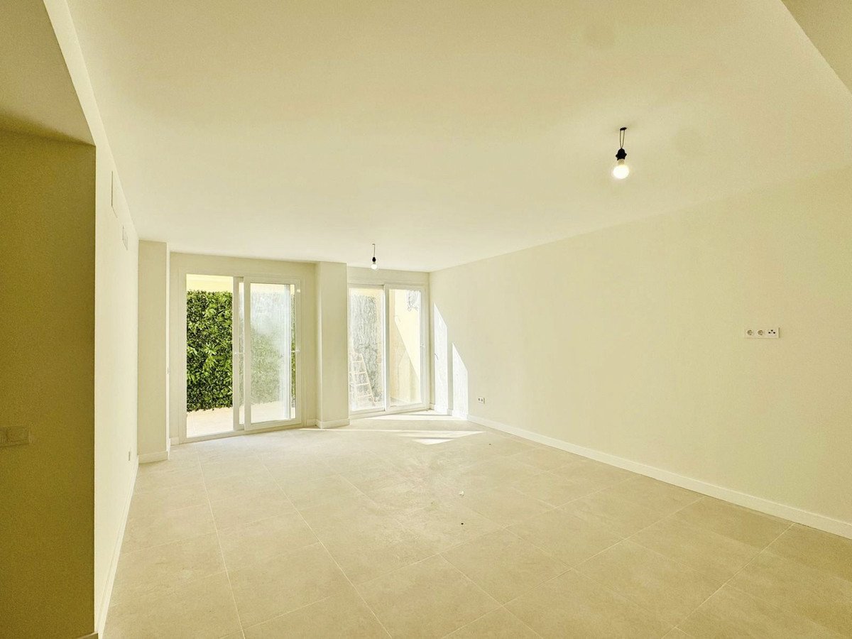 3 Bed Ground Floor Apartment in Málaga Centro