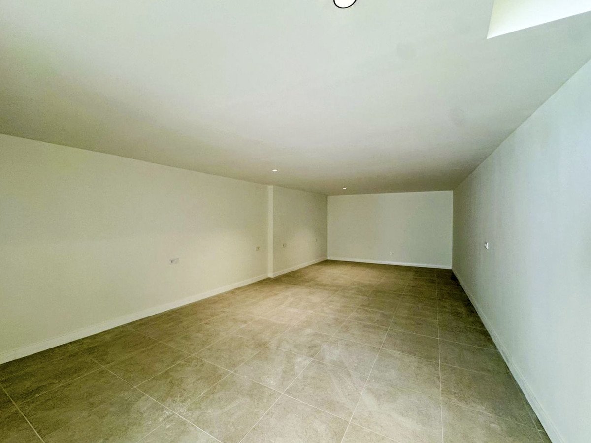 3 Bed Ground Floor Apartment in Málaga Centro