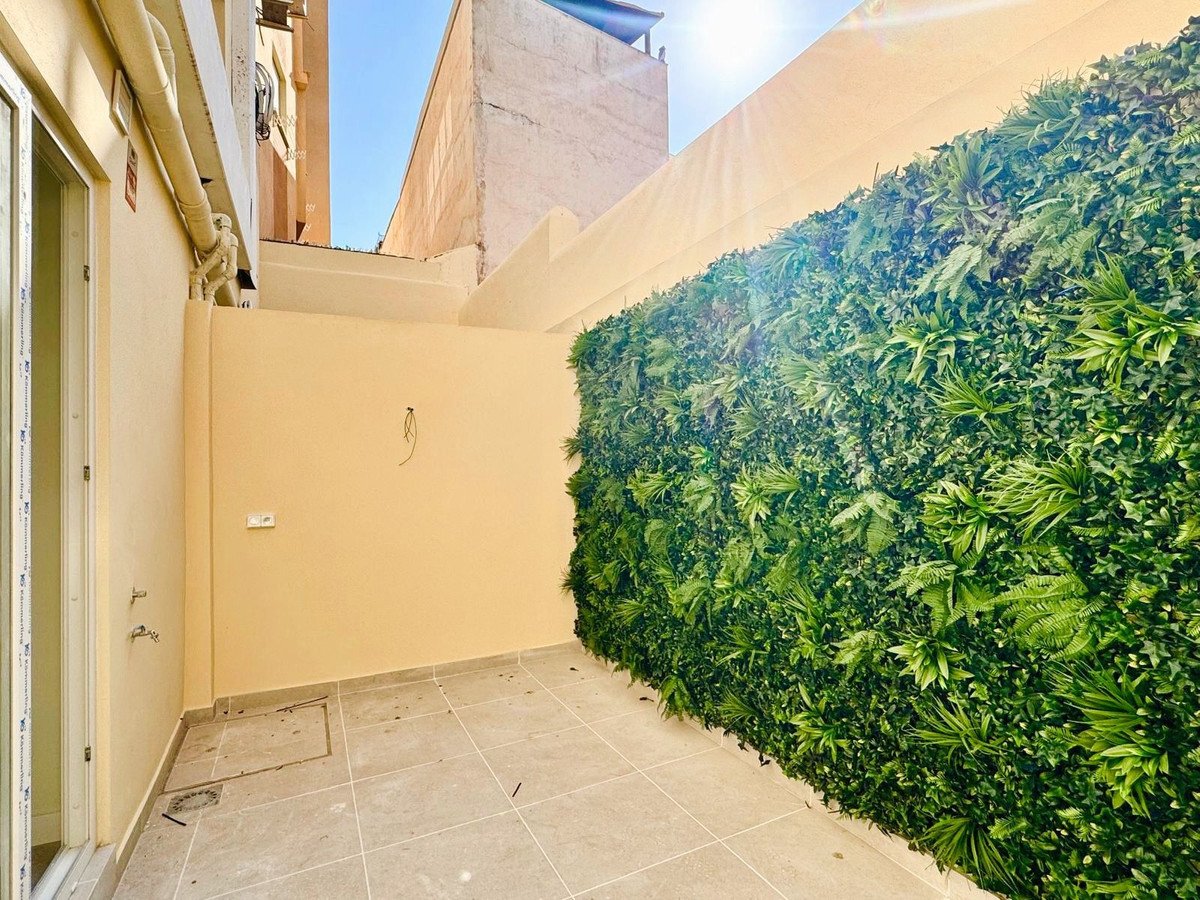 3 Bed Ground Floor Apartment in Málaga Centro