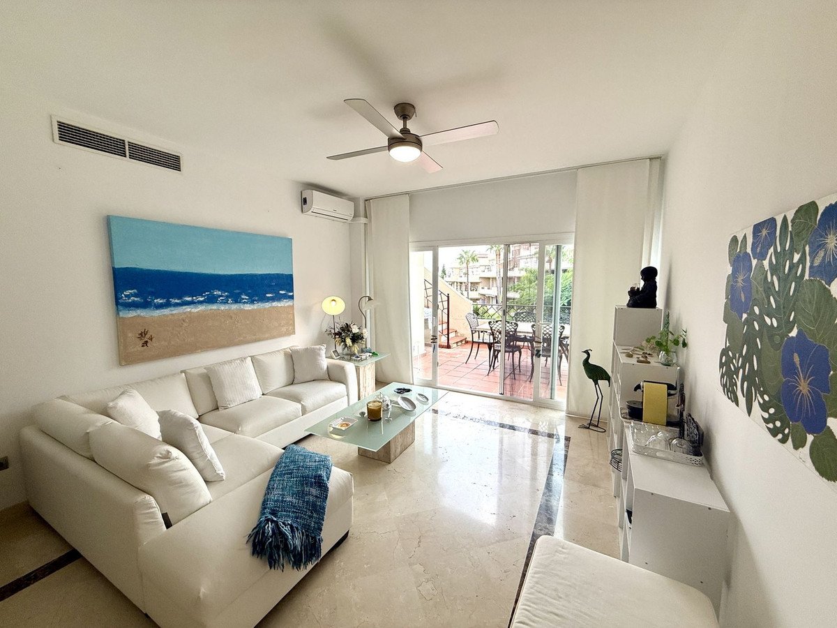 3 Bed Penthouse in Bel Air