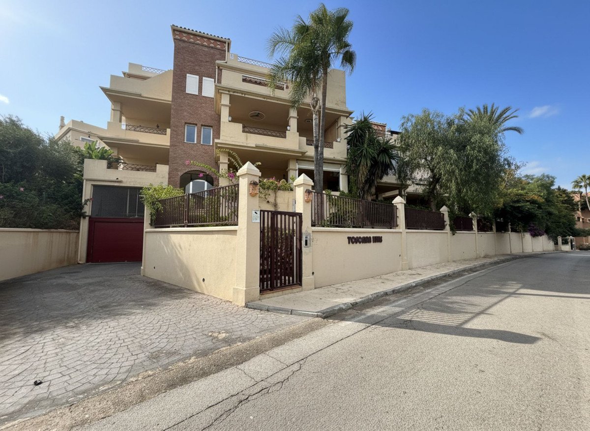 3 Bed Penthouse in Bel Air