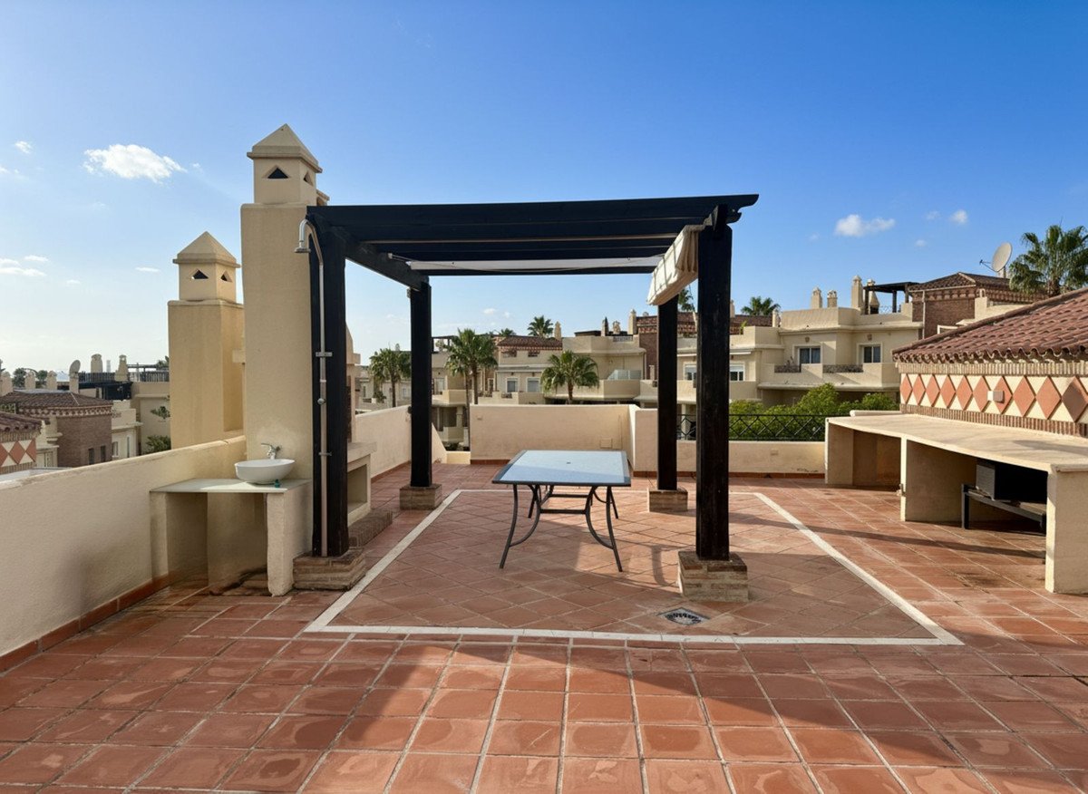 3 Bed Penthouse in Bel Air
