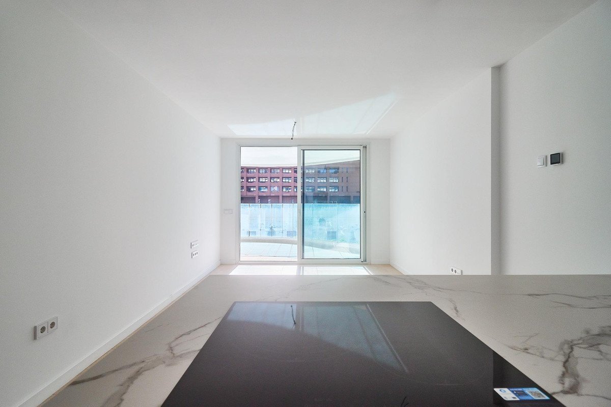 2 Bed Middle Floor Apartment in Fuengirola