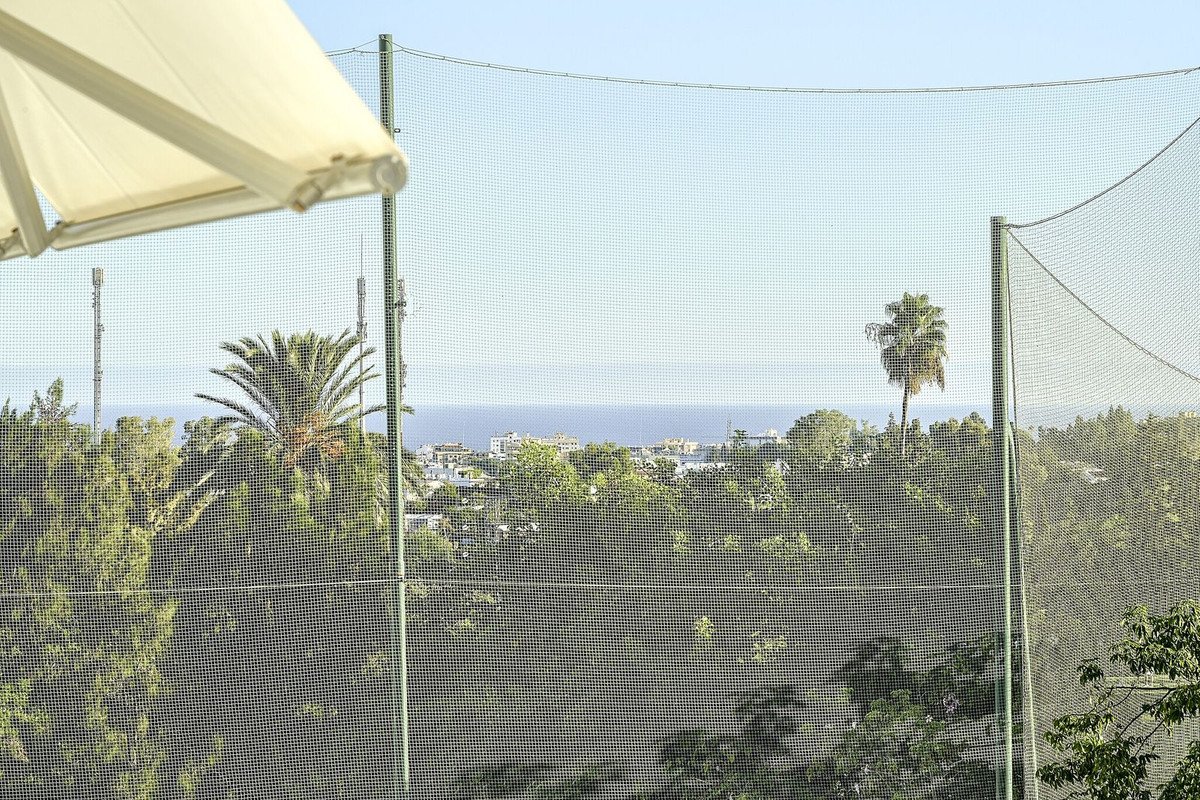 2 Bed Middle Floor Apartment in La Quinta