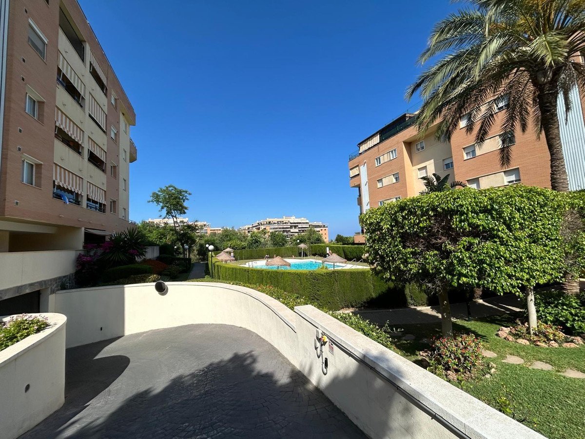 3 Bed Ground Floor Apartment in El Pinillo