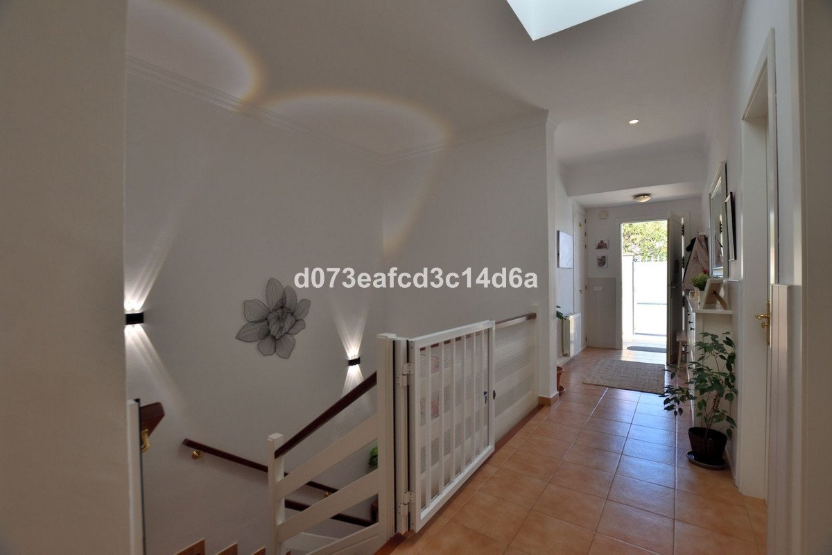 6 Bed Detached Villa in Ronda