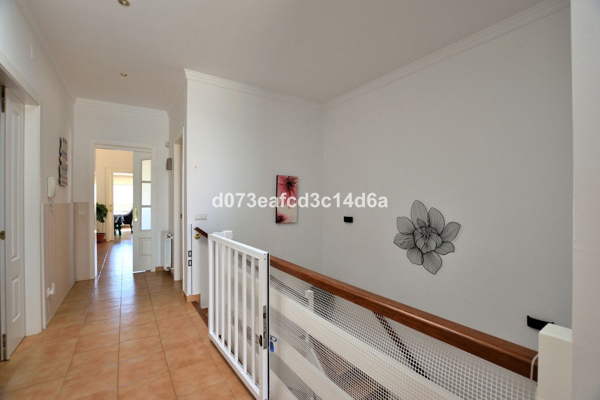 6 Bed Detached Villa in Ronda