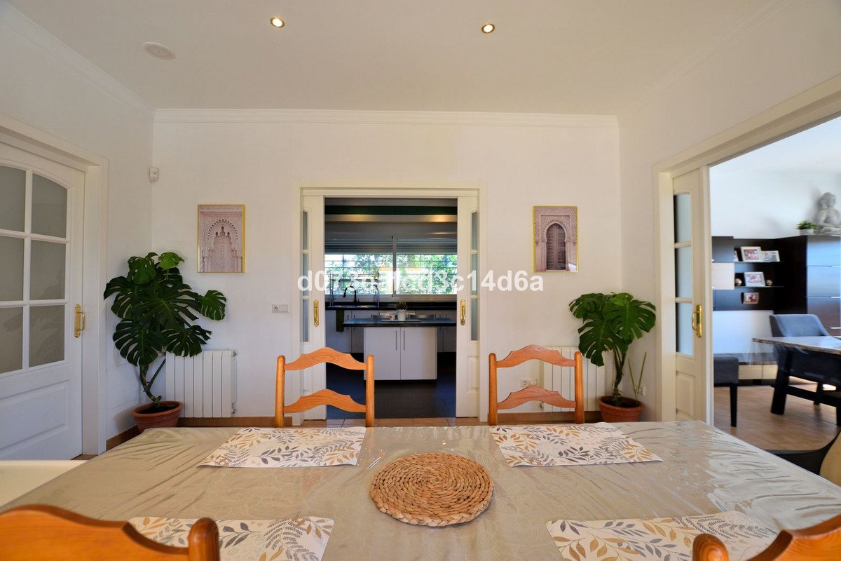 6 Bed Detached Villa in Ronda