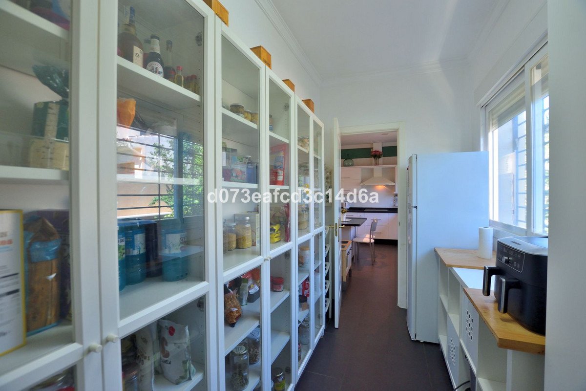 6 Bed Detached Villa in Ronda