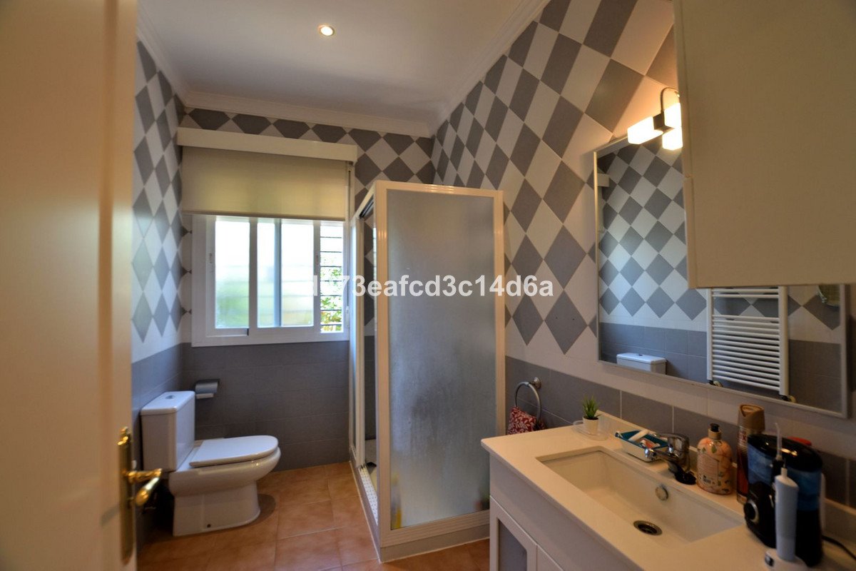 6 Bed Detached Villa in Ronda