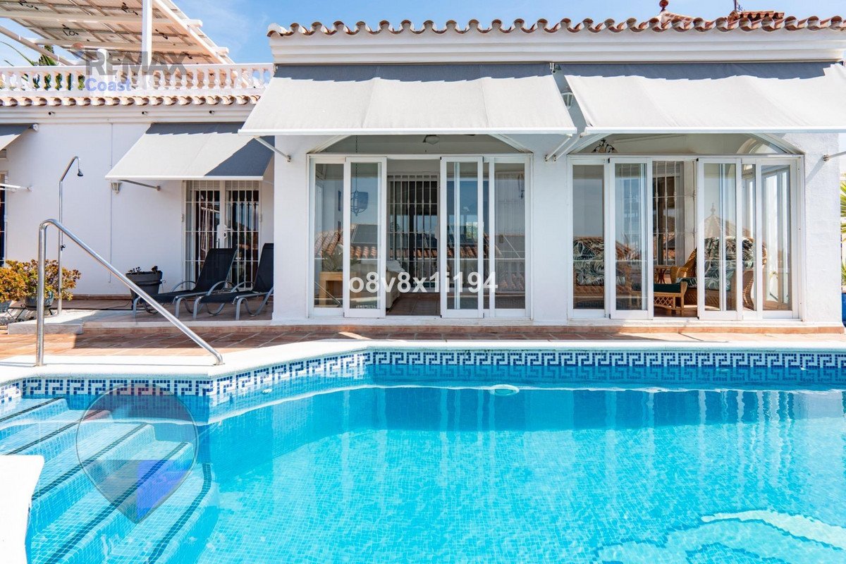 3 Bed Detached Villa in Benajarafe