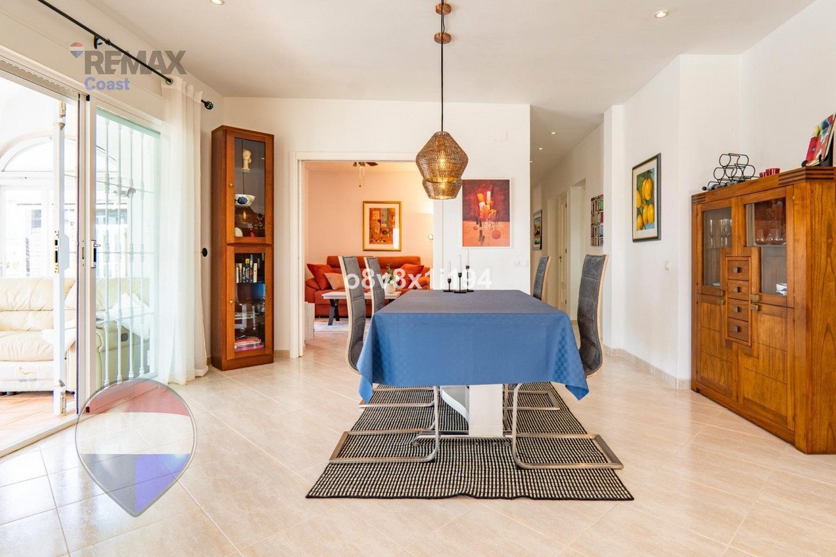3 Bed Detached Villa in Benajarafe
