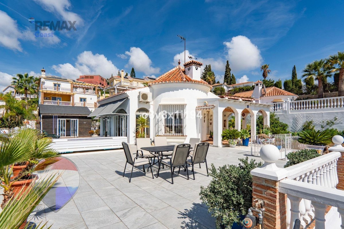 3 Bed Detached Villa in Benajarafe