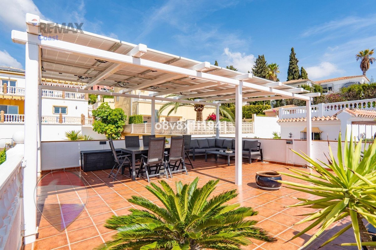 3 Bed Detached Villa in Benajarafe