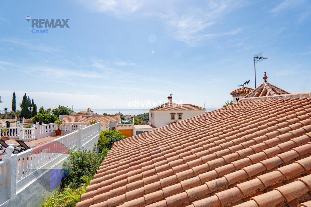 3 Bed Detached Villa in Benajarafe