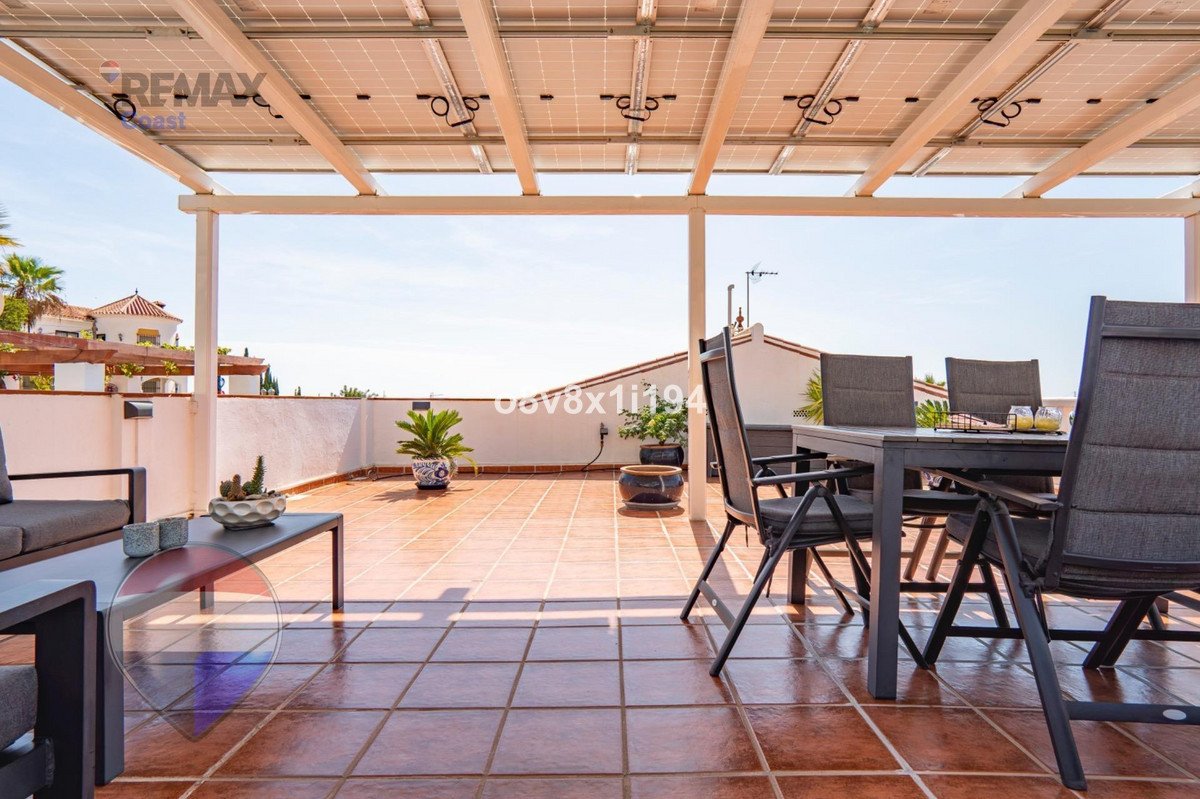 3 Bed Detached Villa in Benajarafe