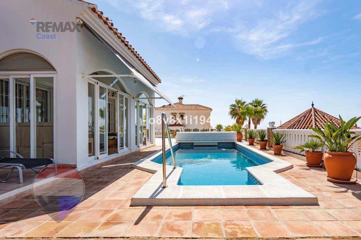 3 Bed Detached Villa in Benajarafe