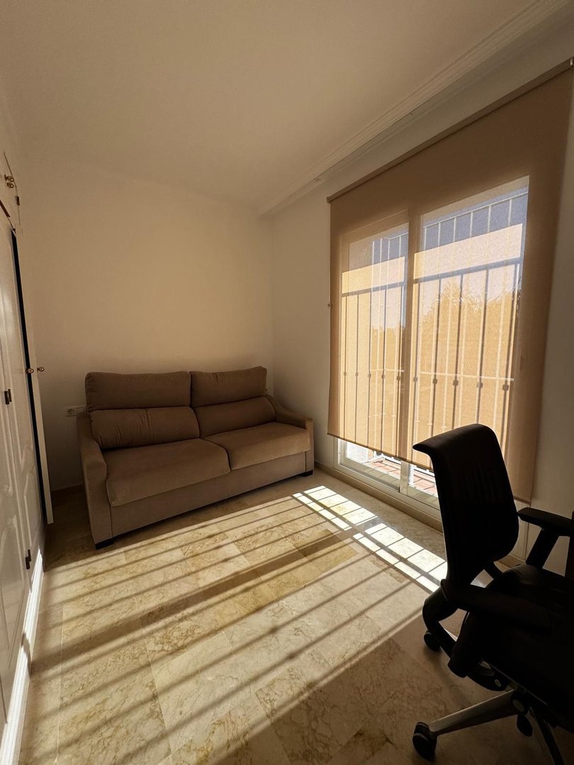 2 Bed Townhouse in Nueva Andalucía