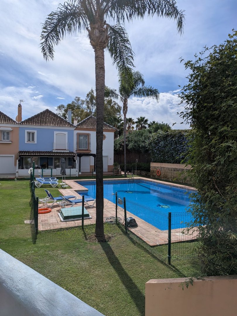 2 Bed Townhouse in Nueva Andalucía