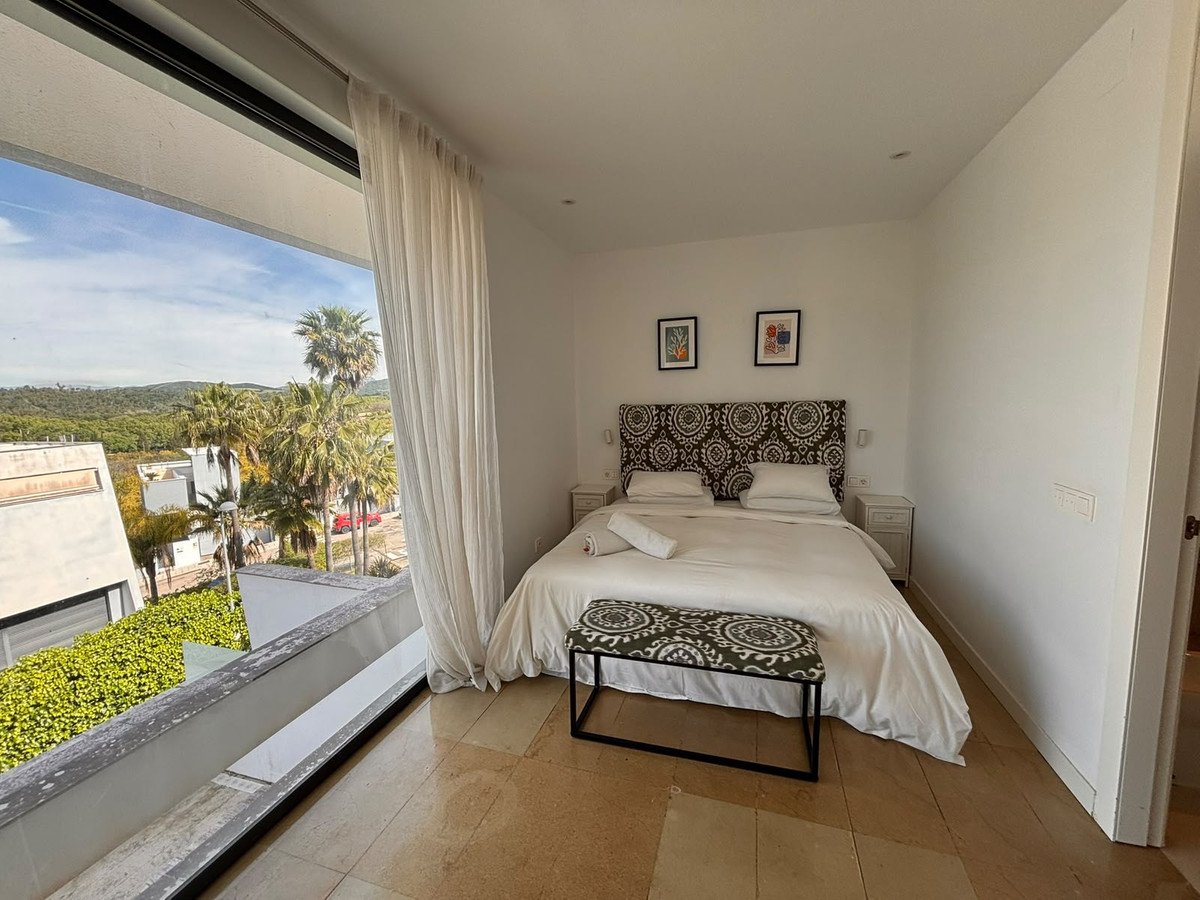 3 Bed Semi-Detached House in San Enrique