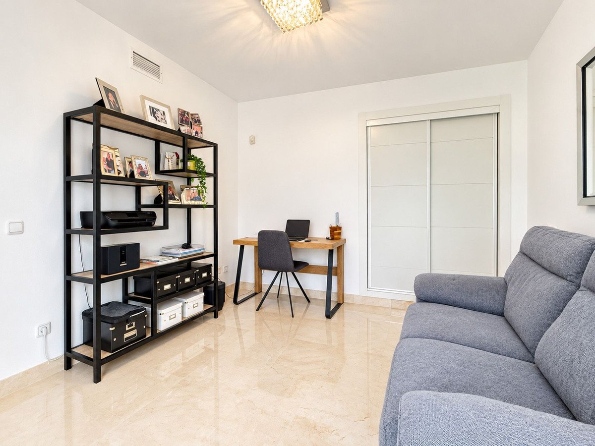 3 Bed Penthouse Duplex in Los Arqueros