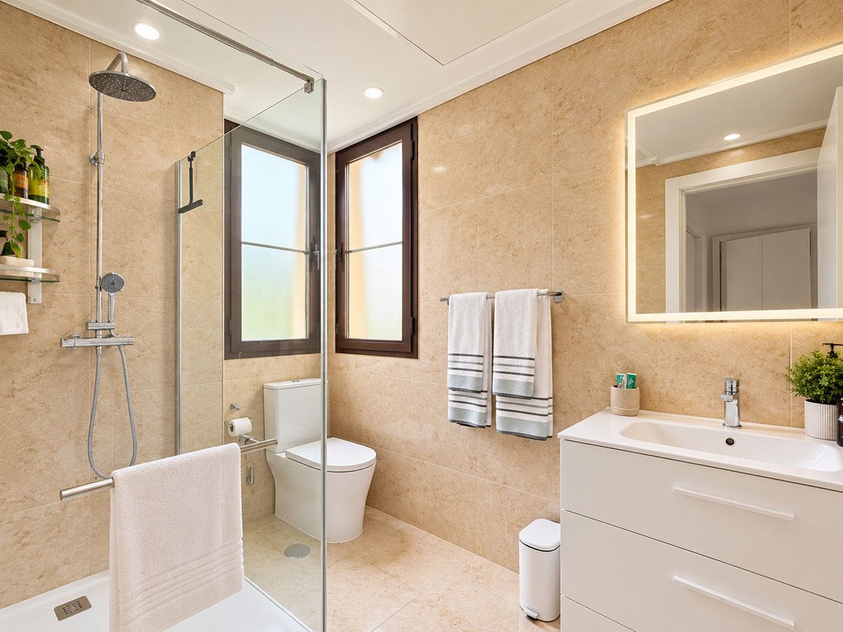 3 Bed Penthouse Duplex in Los Arqueros