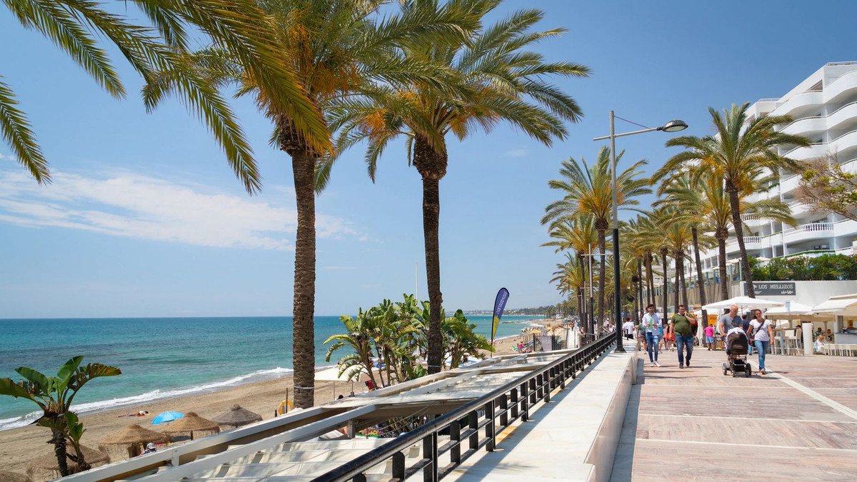 3 Bed Penthouse Duplex in Marbella