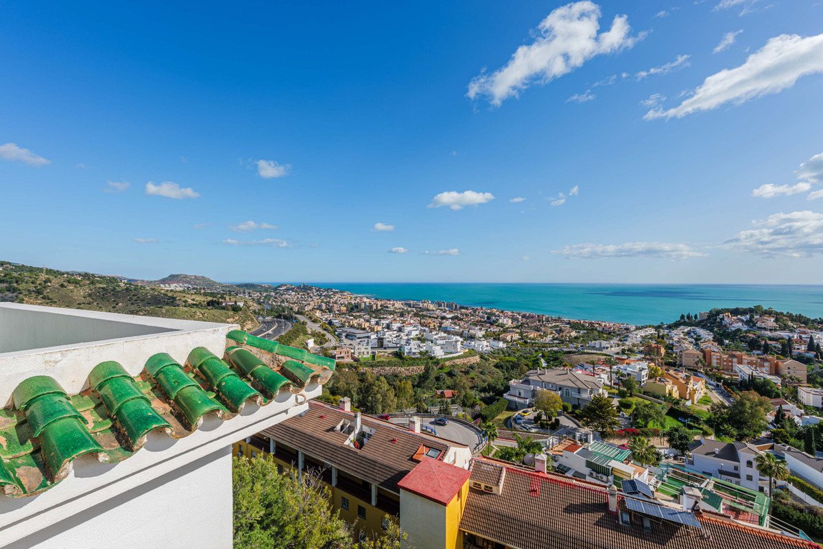 4 Bed Penthouse Duplex in Málaga Este