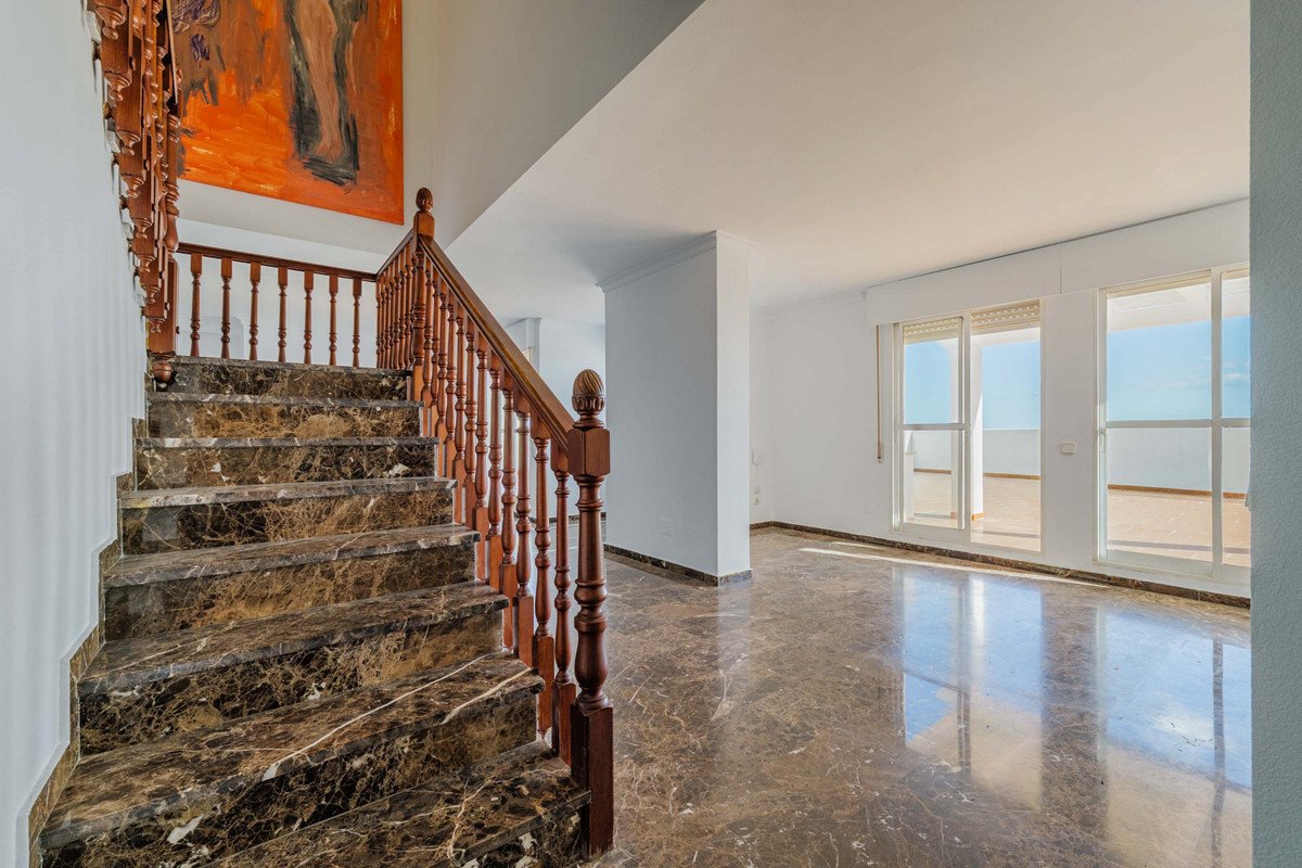 4 Bed Penthouse Duplex in Málaga Este