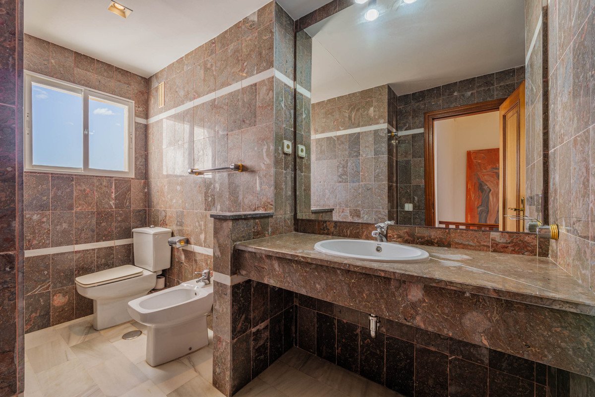 4 Bed Penthouse Duplex in Málaga Este