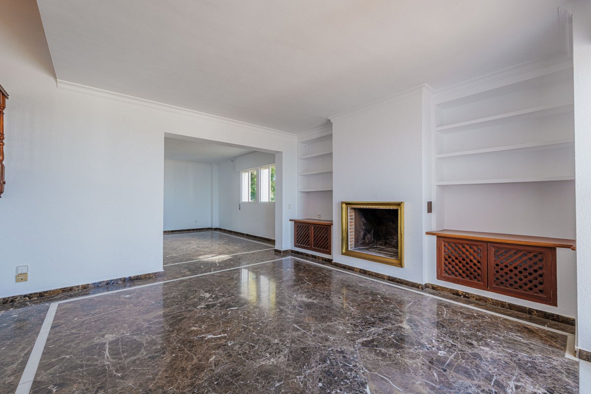 4 Bed Penthouse Duplex in Málaga Este